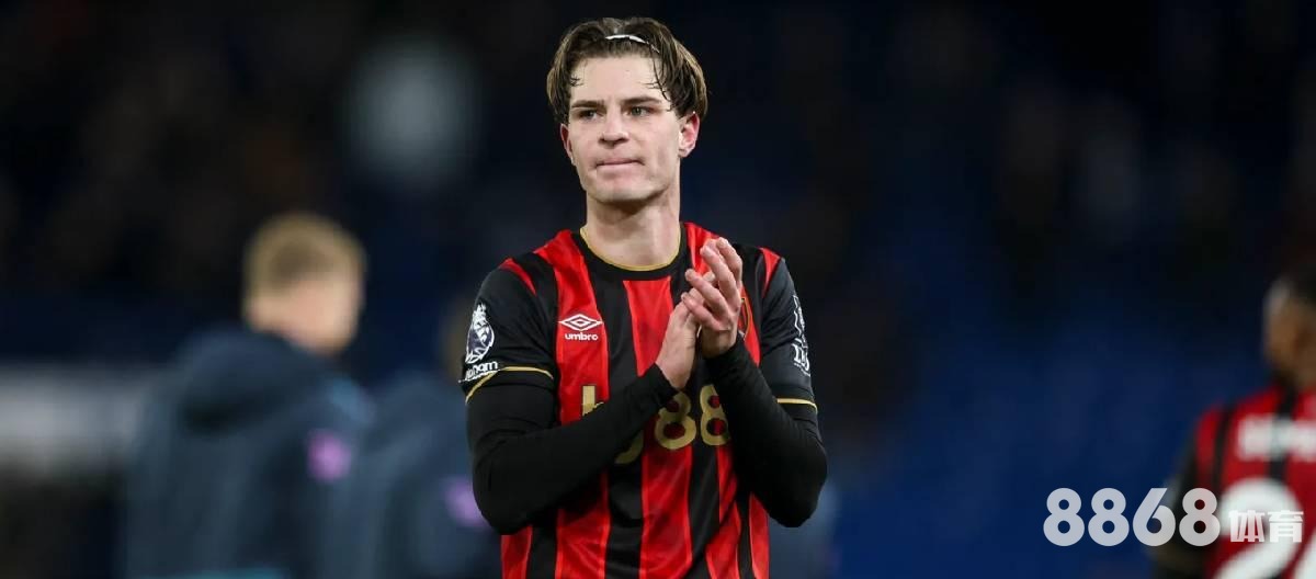 皇冠体育 - ac米兰新赛季球衣